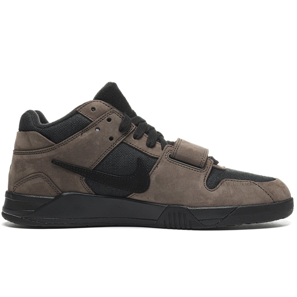 DD Travis Scott × Jumpman Jack TR “Black Dark Mocha"
